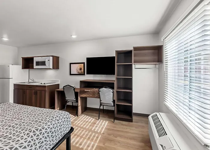 Woodspring Suites Austin North I-35